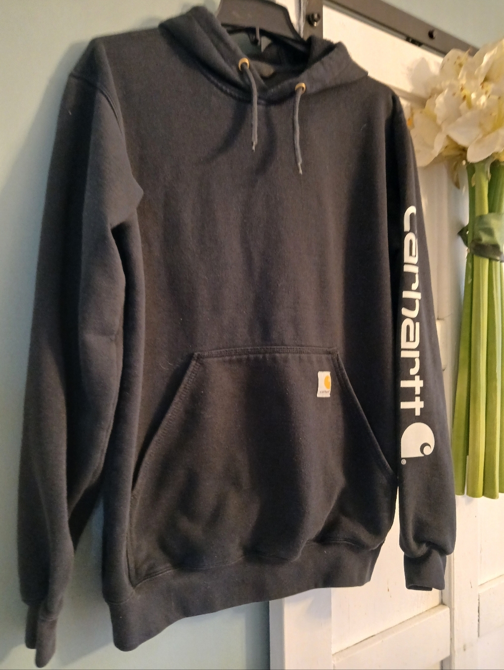 Carhartt Men’s Black Hoodie  Logo Sleeve Hoodie Small